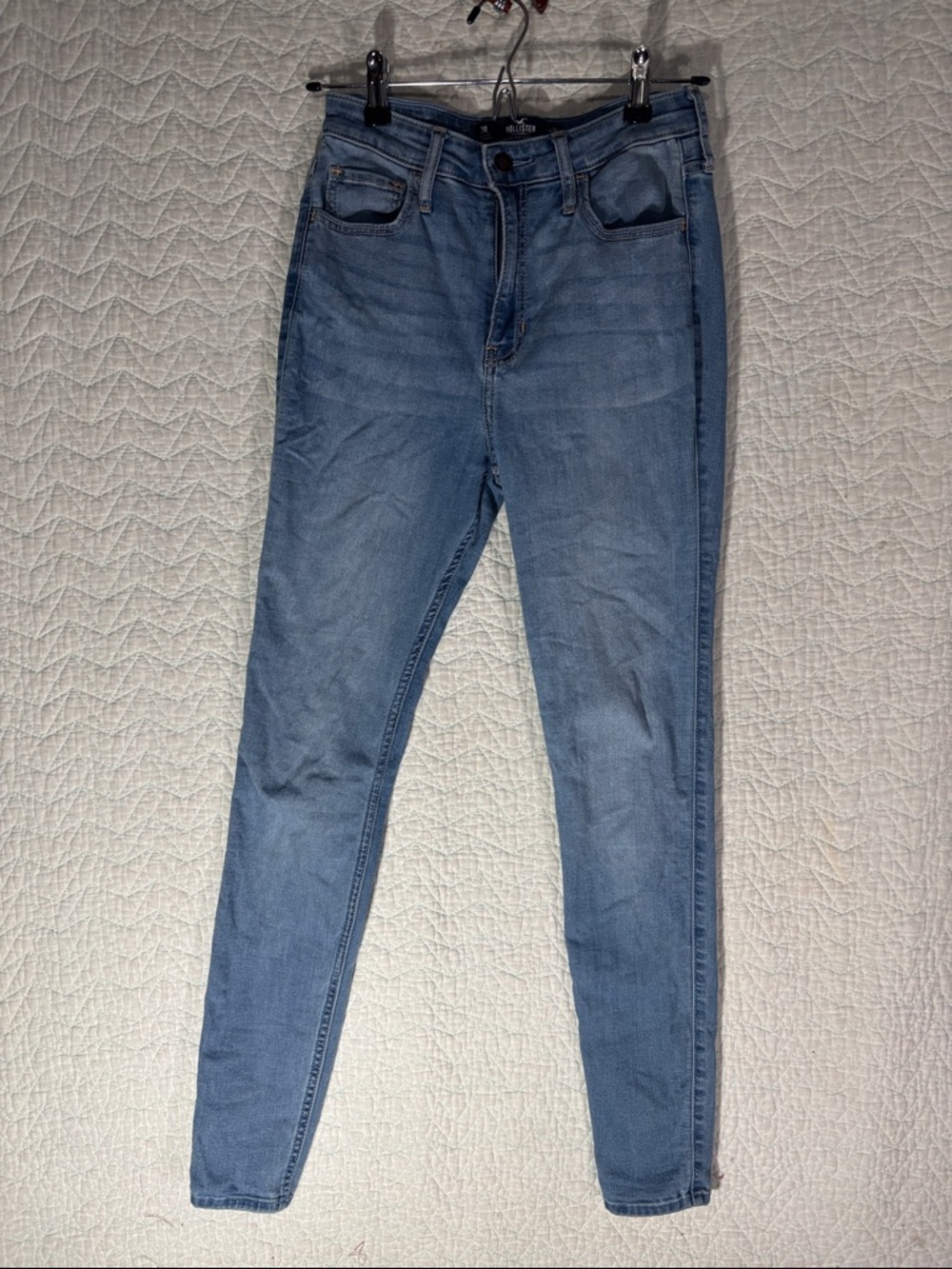 Hollister Women's Ultra High-Rise Super Skinny Jeans — Light Blue Wash